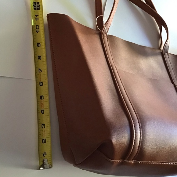 Henny & Lev Tote Bag in Cognac - Picture 4 of 7